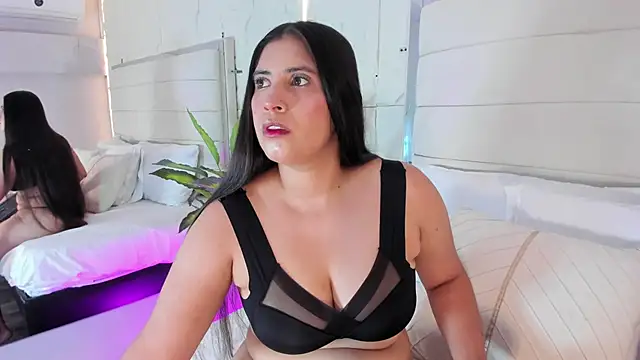 LunaKarther online show from 03-12-26, 12:22