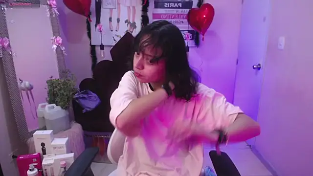 Snapshot of Acid_bounze chatting on 01-15-26, 01:05 Acid bounze online show from 01-15-26, 01:05