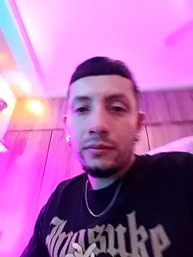 Snapshot of white_boy_li chatting on 03-24-26, 09:20 white boy li online show from 03-24-26, 09:20