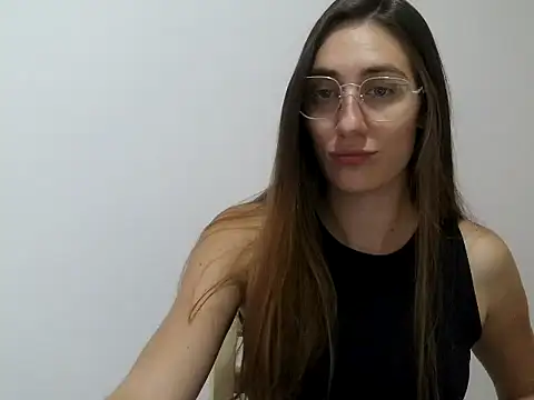 Snapshot of Noracherry chatting on 02-13-26, 10:39 Noracherry online show from 02-13-26, 10:39