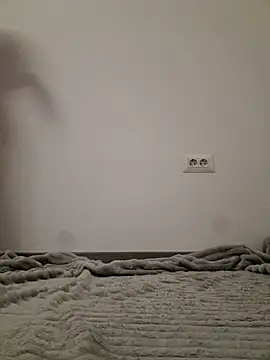 Snapshot of Divana2000 chatting on 02-02-26, 08:46 Divana2000 online show from 02-02-26, 08:46