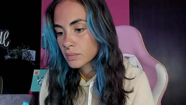 azula lillet online show from 02-24-26, 08:29