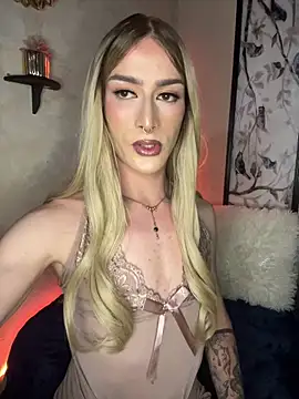 Alana Stone online show from 04-15-26, 03:13