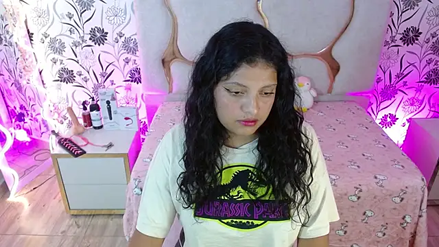 Snapshot of TATTI_TAY chatting on 02-17-26, 07:09 TATTI TAY online show from 02-17-26, 07:09