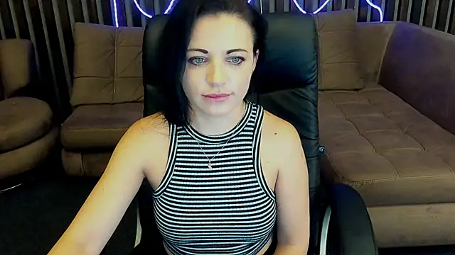 Dafni Monn online show from 09-23-25, 05:54