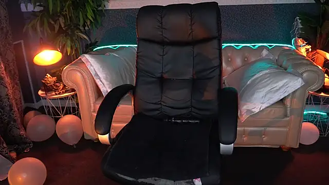 Dafni Monn online show from 03-16-26, 06:50