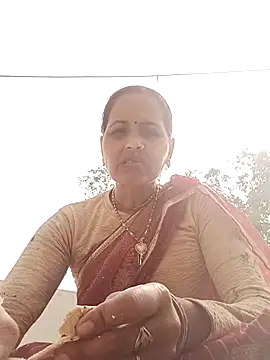 Snapshot of Hasmi_hot09 chatting on 02-01-26, 07:18 Hasmi hot09 online show from 02-01-26, 07:18