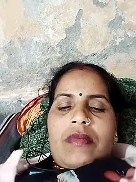 Snapshot of Hasmi_hot09 chatting on 02-02-26, 05:00 Hasmi hot09 online show from 02-02-26, 05:00