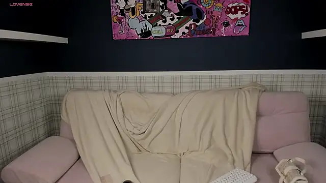 candy fang online show from 06-15-26, 10:06