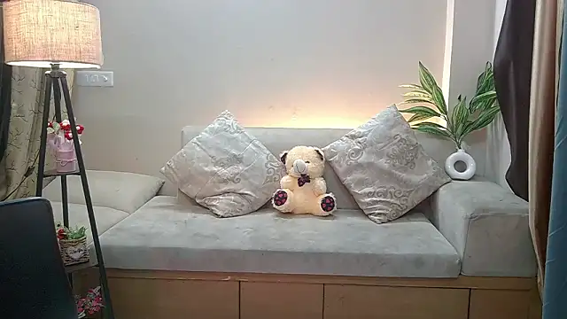 Snapshot of CutieVibe01 chatting on 03-14-26, 09:48 CutieVibe01 online show from 03-14-26, 09:48