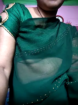 Snapshot of Nilam_cute chatting on 02-28-26, 04:57 Nilam cute online show from 02-28-26, 04:57