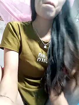 Snapshot of MilkShow chatting on 03-27-26, 09:47 MilkShow online show from 03-27-26, 09:47