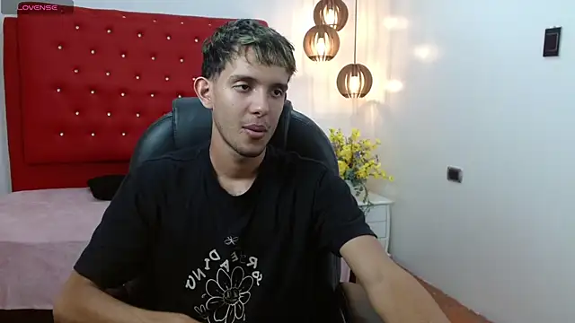 Snapshot of eric_oslo chatting on 01-13-26, 07:08 eric oslo online show from 01-13-26, 07:08