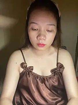 Snapshot of An-An19 chatting on 02-09-26, 02:21 An-An19 online show from 02-09-26, 02:21