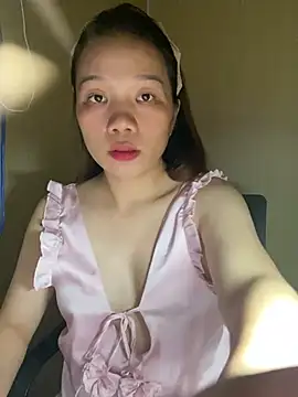 Snapshot of An-An19 chatting on 03-08-26, 03:16 An-An19 online show from 03-08-26, 03:16