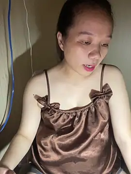 Snapshot of An-An19 chatting on 04-14-26, 02:56 An-An19 online show from 04-14-26, 02:56