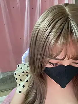 Snapshot of -Violet-t chatting on 04-26-26, 02:26 -Violet-t online show from 04-26-26, 02:26
