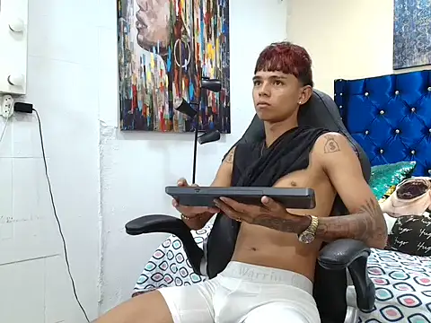 angelcutexx18 online show from 03-04-26, 05:30