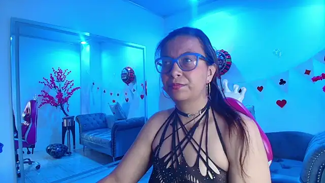 Amber  rouge online show from 02-12-26, 03:23