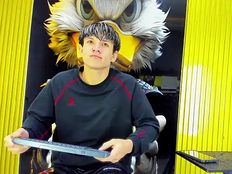 Sti Sex Boy online show from 01-15-26, 11:30