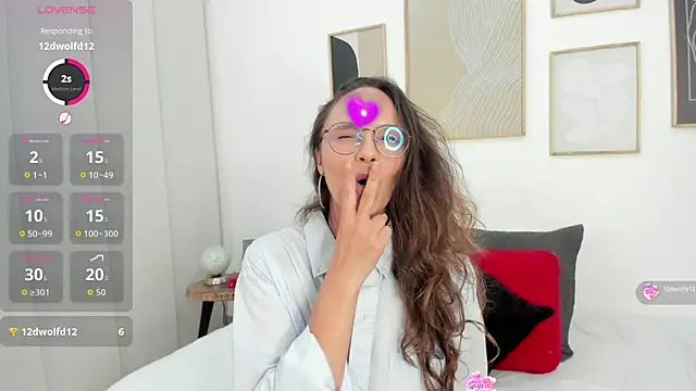 Julianneharris online show from 04-13-26, 03:39