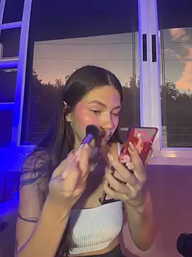 EmmaJhoons online show from 01-17-26, 11:37