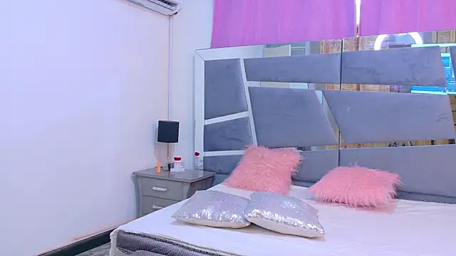 Scook Gray  online show from 01-14-26, 08:47