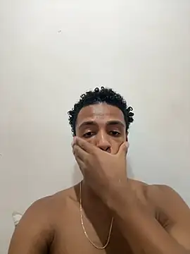 Snapshot of LorenzoBlack27 chatting on 02-24-26, 11:25 LorenzoBlack27 online show from 02-24-26, 11:25