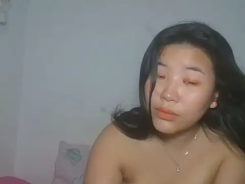 Zyeiii online show from 04-08-26, 08:58