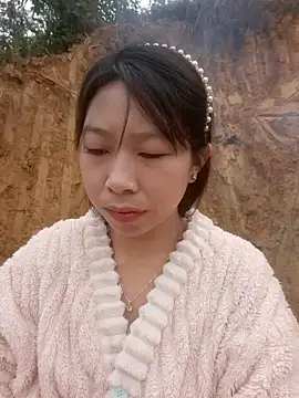 Mayly lucky2 online show from 01-14-26, 03:01