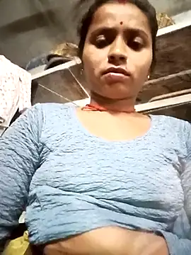 Snapshot of Hirdesh_sahu chatting on 06-21-26, 11:29 Hirdesh sahu online show from 06-21-26, 11:29