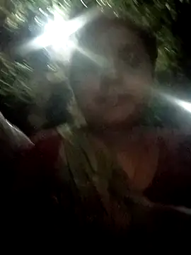 Snapshot of Hirdesh_sahu chatting on 06-22-26, 03:53 Hirdesh sahu online show from 06-22-26, 03:53
