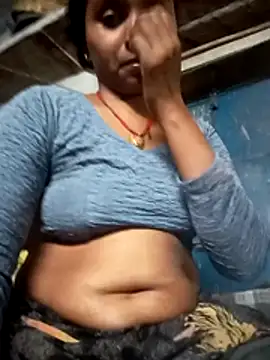 Snapshot of Hirdesh_sahu chatting on 06-23-26, 05:00 Hirdesh sahu online show from 06-23-26, 05:00