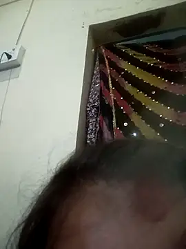 Snapshot of Hirdesh_sahu chatting on 06-24-26, 05:12 Hirdesh sahu online show from 06-24-26, 05:12