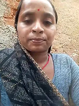 Snapshot of Hirdesh_sahu chatting on 07-08-26, 09:47 Hirdesh sahu online show from 07-08-26, 09:47