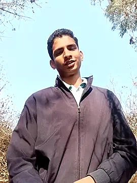 Snapshot of sahilcute1 chatting on 02-08-26, 03:32 sahilcute1 online show from 02-08-26, 03:32
