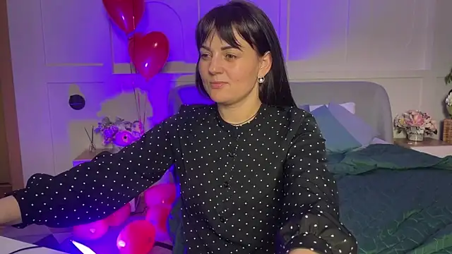  SilkyShadow  online show from 02-15-26, 07:51