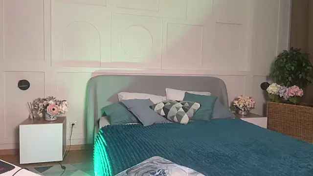  SilkyShadow  online show from 03-28-26, 01:05