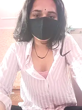 cutebeby75 online show from 01-11-26, 06:51