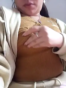 Snapshot of Minaa2x chatting on 03-01-26, 05:20 Minaa2x online show from 03-01-26, 05:20