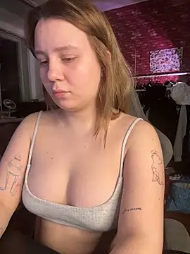 AnnaSeint online show from 03-27-26, 05:23