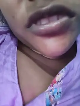 Snapshot of Desi_Nil_pori chatting on 05-19-26, 04:46 Desi Nil pori online show from 05-19-26, 04:46