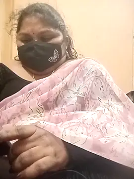 Snapshot of misammahyd chatting on 02-21-26, 06:20 misammahyd online show from 02-21-26, 06:20