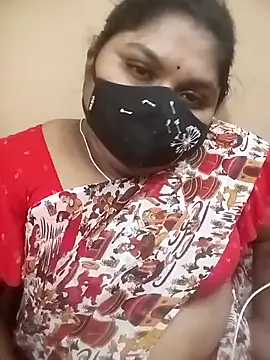 Snapshot of misammahyd chatting on 03-06-26, 04:58 misammahyd online show from 03-06-26, 04:58