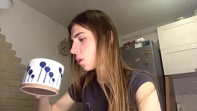 ElsieKuhlmann online show from 03-03-26, 05:13