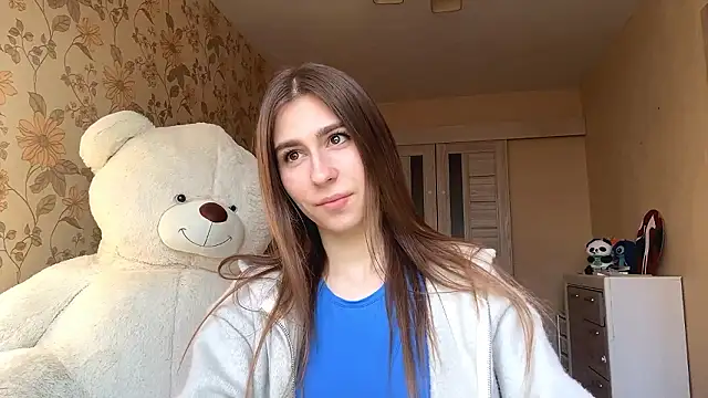 ElsieKuhlmann online show from 03-18-26, 02:09