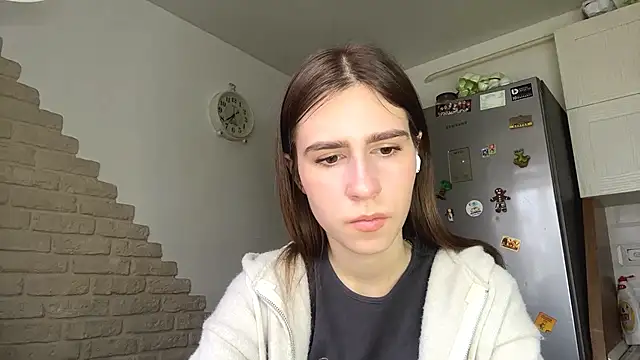 ElsieKuhlmann online show from 04-09-26, 02:22