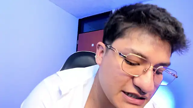 Theo Rowan online show from 02-05-26, 06:45