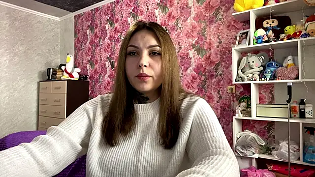 Snapshot of TraciBallena chatting on 02-23-26, 09:17 TraciBallena online show from 02-23-26, 09:17