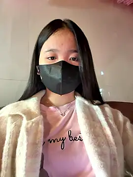 Snapshot of Gwen879 chatting on 01-11-26, 02:05 Gwen879 online show from 01-11-26, 02:05